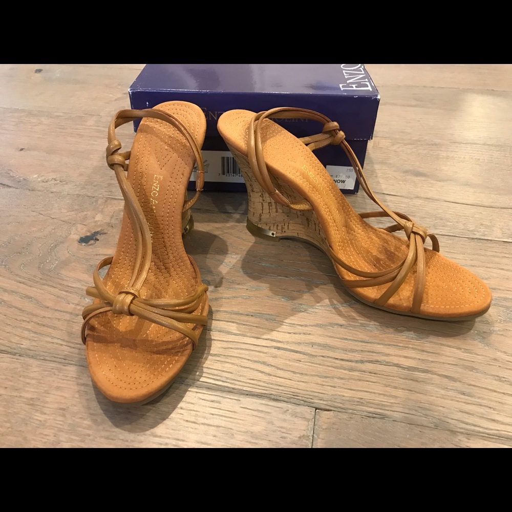 Enzo Angiolini wedges